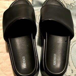 Forever 21 slides